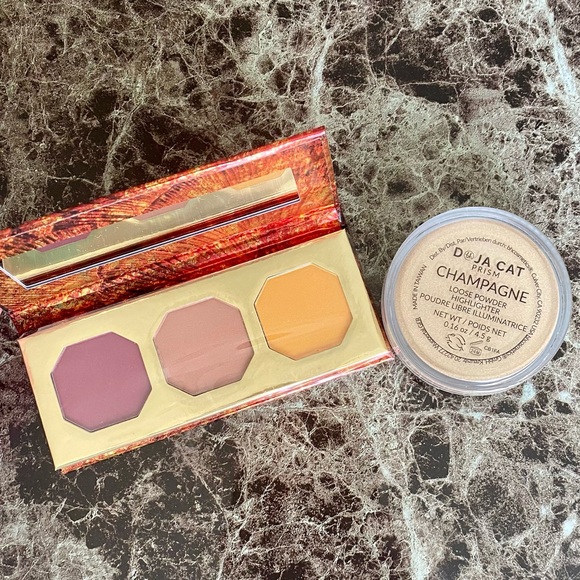 ✨Host Pick✨Doja Cat BH Cosmetics Bundle - Picture 3 of 14